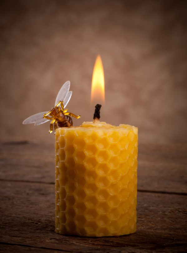 Пчелиный воск для свечей