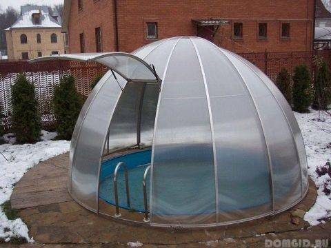Как правильно организовать бассейн в теплице?