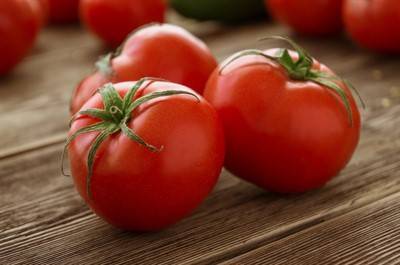 Борная кислота для помидоров – опрыскивание, полив, замачивание семян