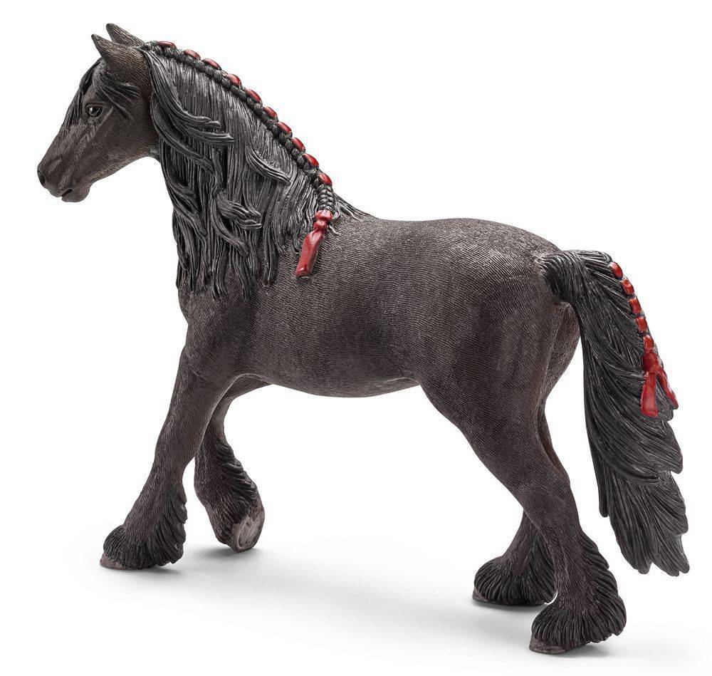 Ганноверская лошадь — характеристика породы, экстерьер, фото