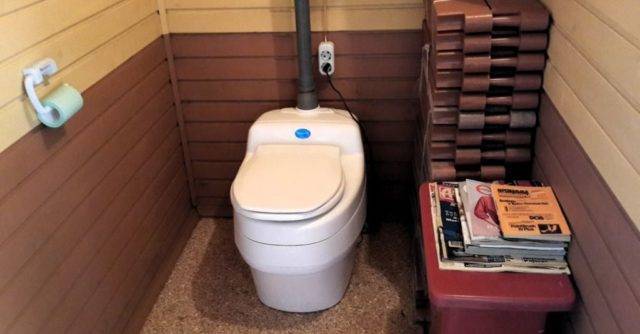 Уличные туалеты: лучшие варианты для дачи
