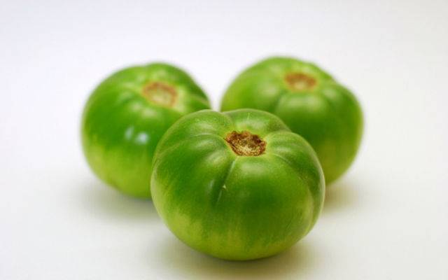 Способы дозревания зеленых помидоров в домашних условиях