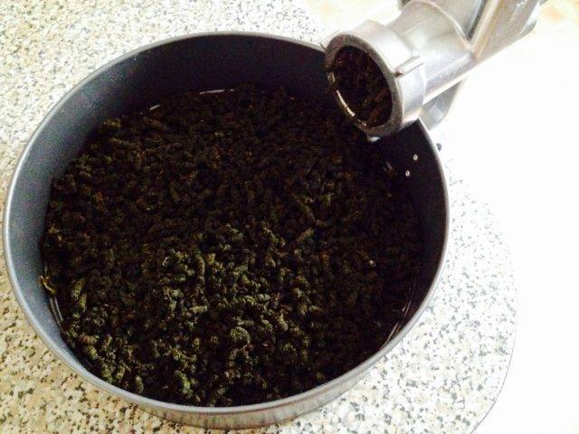 Ферментация листьев смородины для чая в домашних условиях, как ферментировать смородиновые листочки, как хранить готовый ферментированный чай