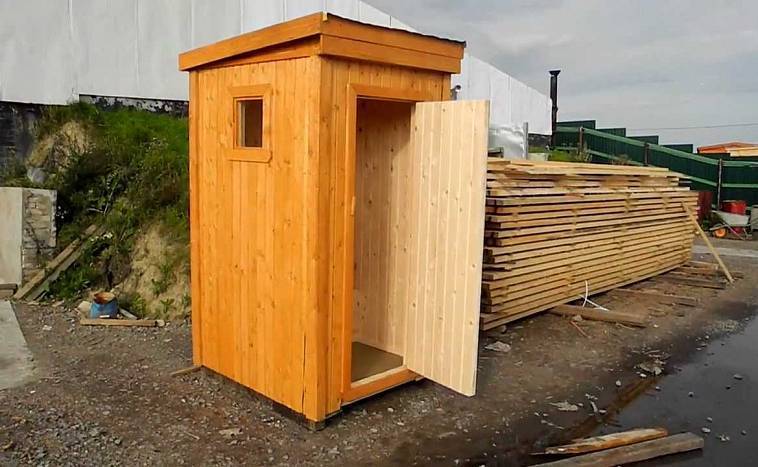 Как построить туалет для дачи без запаха (видео)